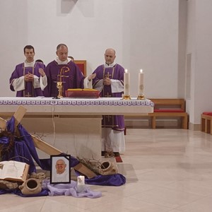 Misa za pokojnog župnika Ivana Frkonju